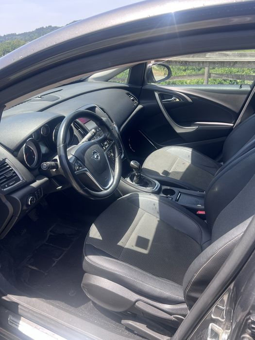Opel Astra J 1.3cdti