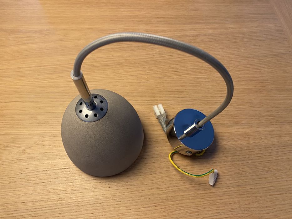 3 lampy wiszące, imitujące beton, beżowe