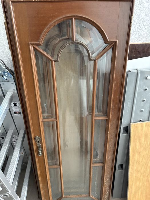 Vendo 4 Portas madeiras com vitrais