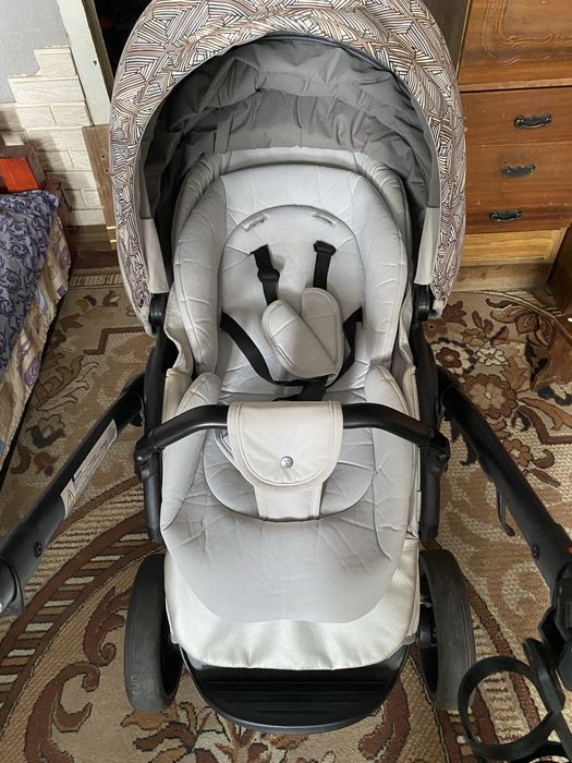 Продам колясну Anex 2 в 1