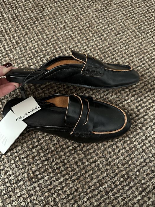 Жіночі мюлі Zara