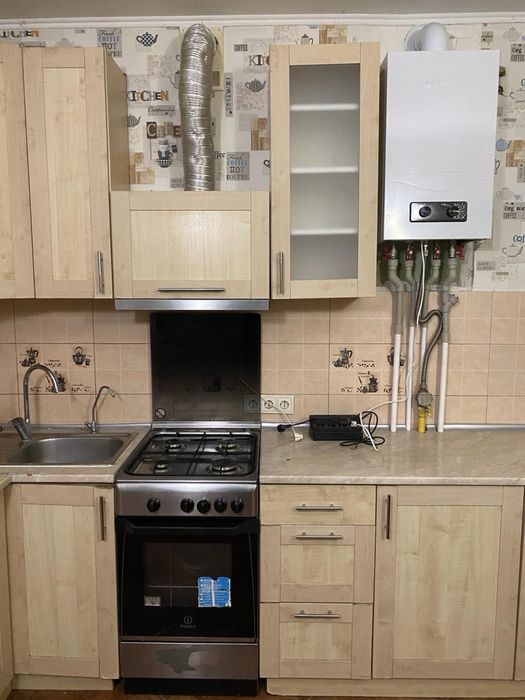 Газова плита indesit б/у