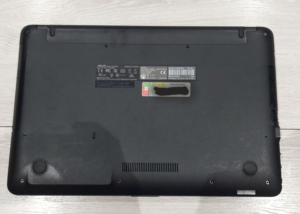 Obudowa dolna Asus R541U