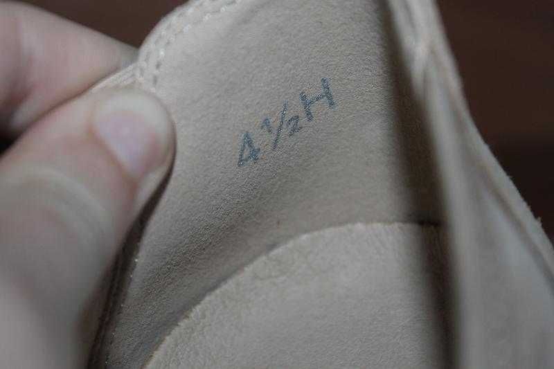 Замшеві туфлі Caprice 37.5 розмір