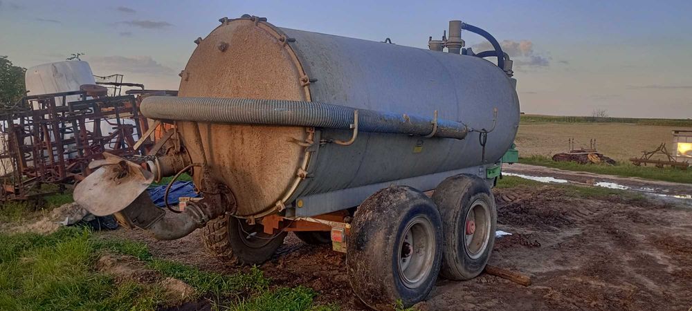 Beczkowóz wóz asenizacyjny 7000l