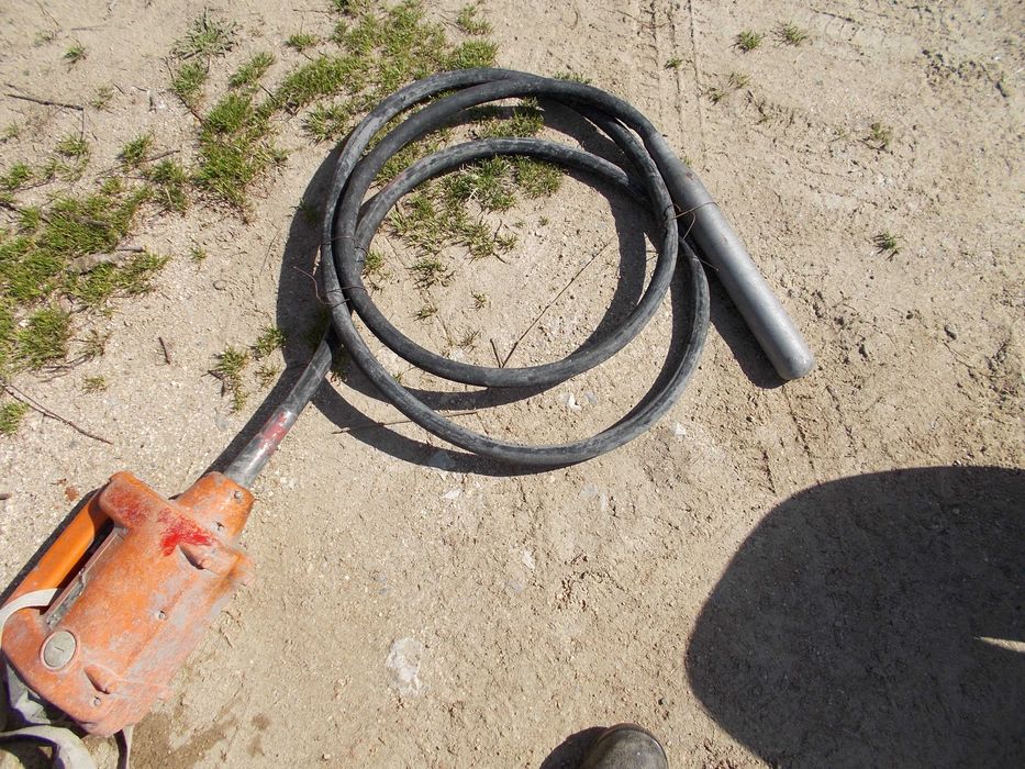 Vende-se material bom estado