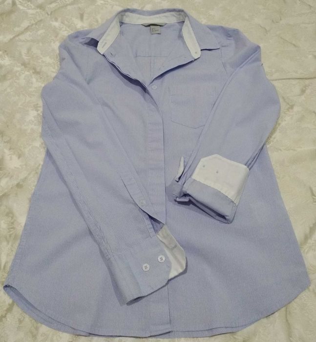 Camisa Azul às Riscas