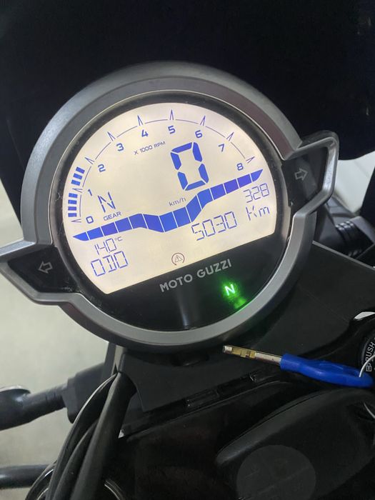 Moto Guzzi V9 Bobber