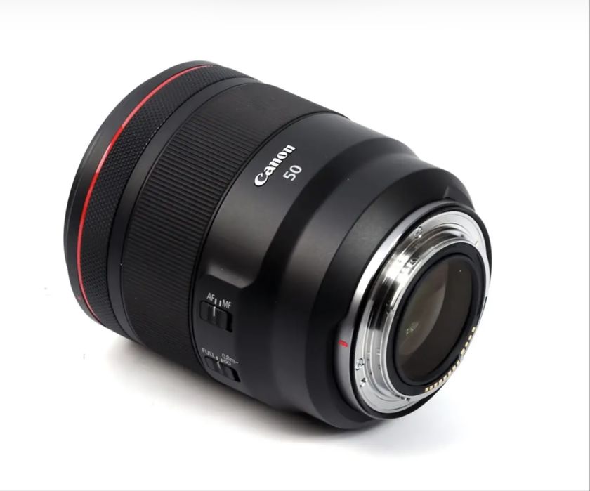Canon RF 50mm f/1.2L USM