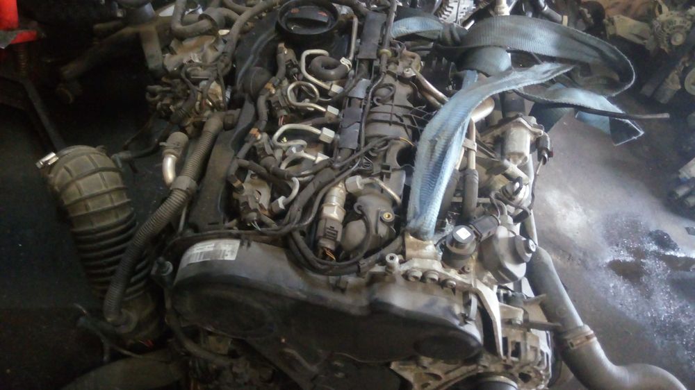 Kompletny silnik 2.0 TDI CJC   Audi A4 B8 8K  - kompletny