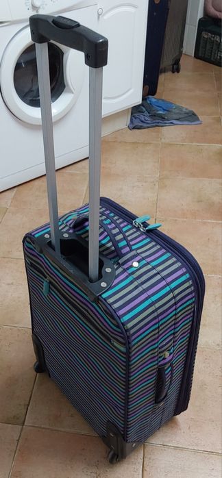 MALA DE VIAGEM DE PORÃO OU CABINE.Casa,Arrumação,Quarto,Sala,Mudanças.