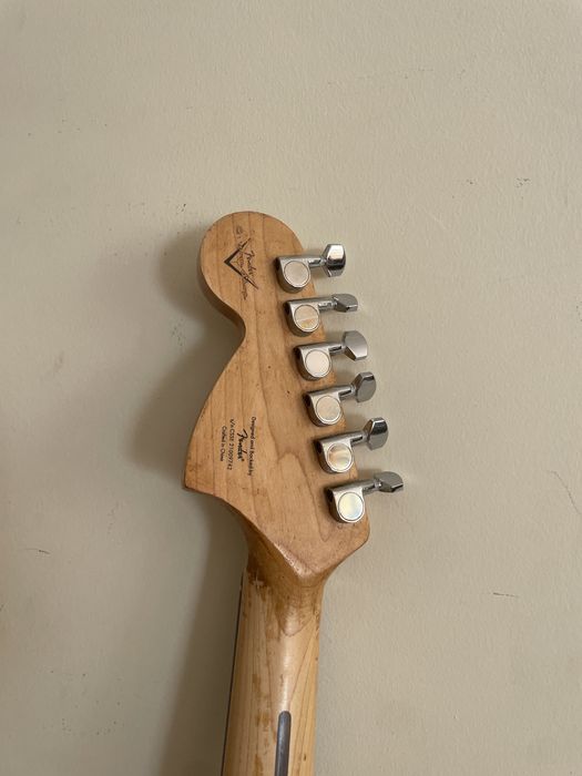 Guitarra Elétrica Fender Squier Affinity Strat