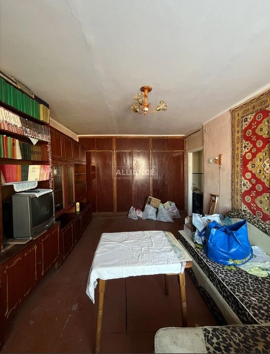 Продам 2к квартиру в Тисменеці 46 м2, під ремонт