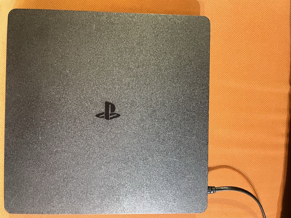 PlayStation 4 (5 games | 2 controllers)64553067340547121