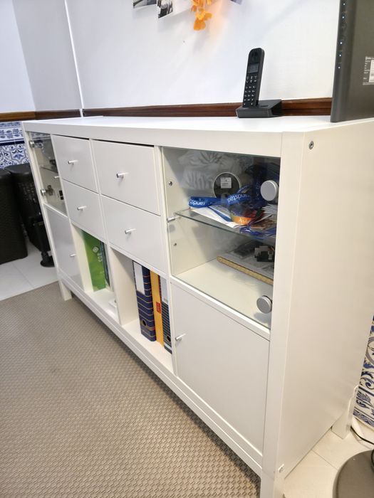 Estante IKEA KALLAX-Premium: 2 Vitrines,4 Gavetas,2 Portas+ Sup. Metal
