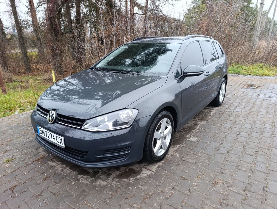 Volkswagen Golf VII