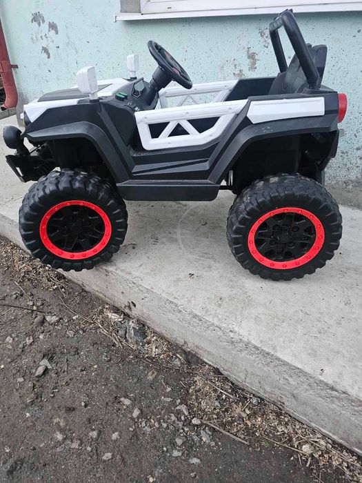 дитячий електромобіль-баггі