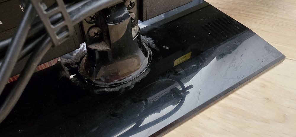 Manta tv 24 cale telewizor LED DVB-T/C MPEG4