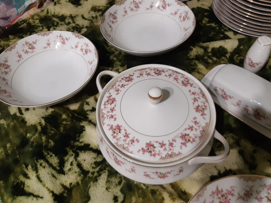 Сервиз Noritake Rose China r102 12/62