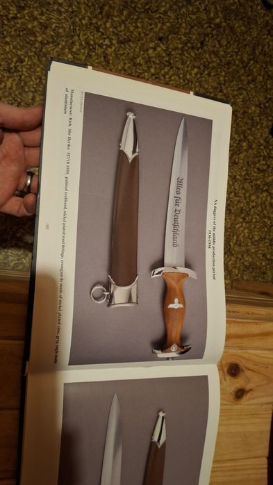 Wielka ksiega i biblia kordzikow SA