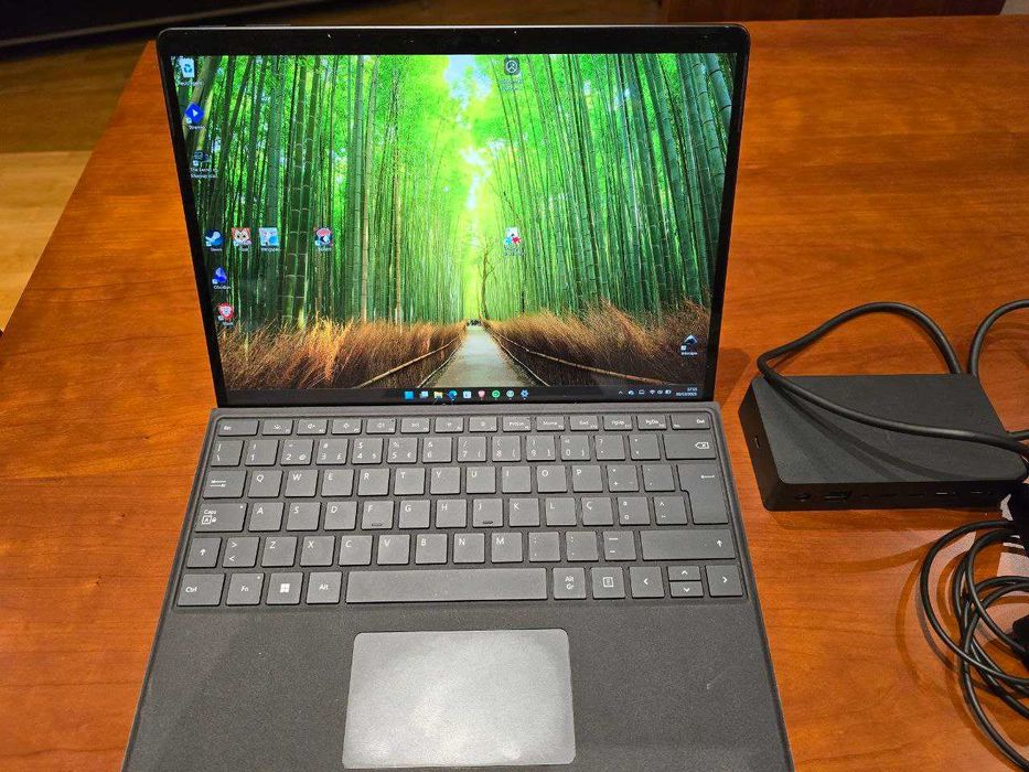 Vendo Surface Pro 9 com acessórios