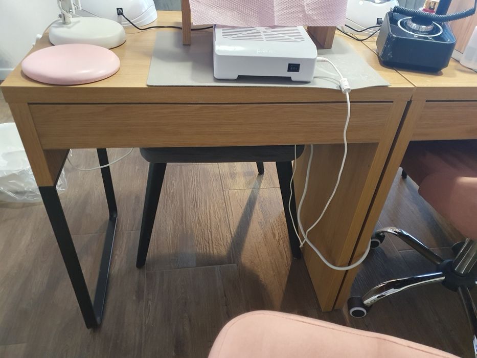 Biurka Ikea jak nowe