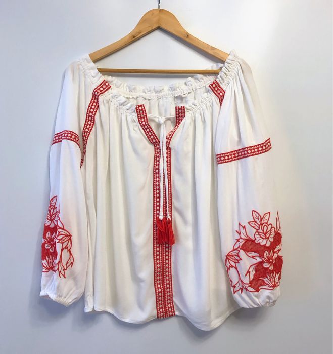Вишиванка жіноча Falmer Heritage L