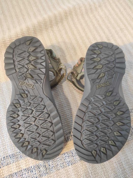 Жіночі босоніжки TEVA Terra Fi Lite 1001474 Зелений