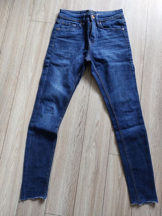 Paka ubrań damskich