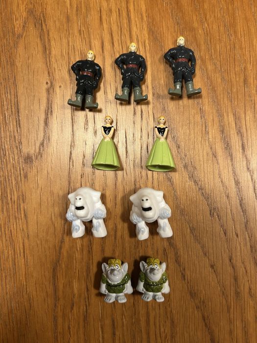 Kinder surpresa vários