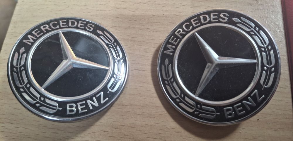 2 Emblemas Mercedes Capot Originais
