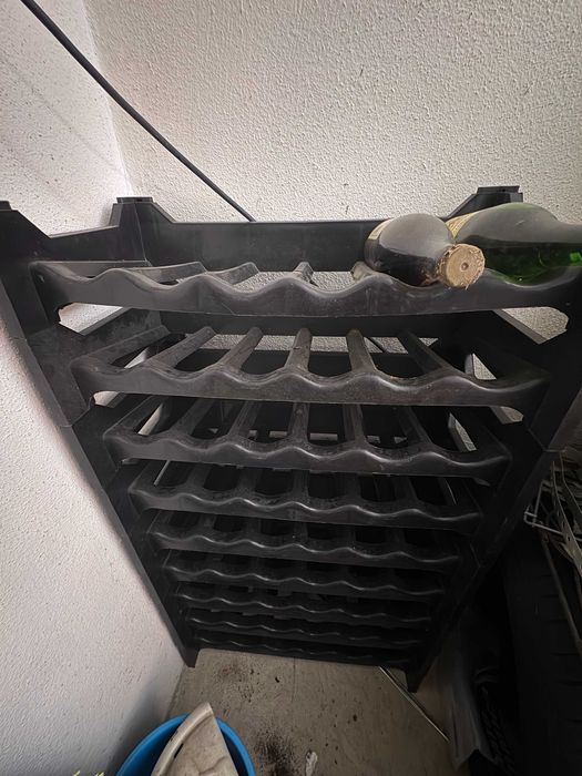 GARRAFEIRA Modular em plástico