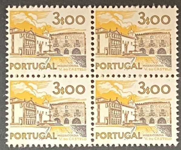 Quadra selos novos de 3$00 - Paísagens e Monumentos c/tarja fosf.-1976