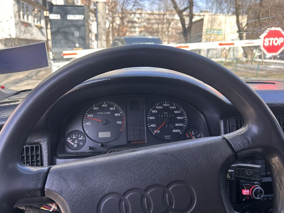 Продається Ауді 80 б 3