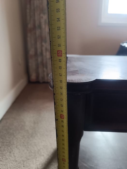 Mesa de sentro vintage