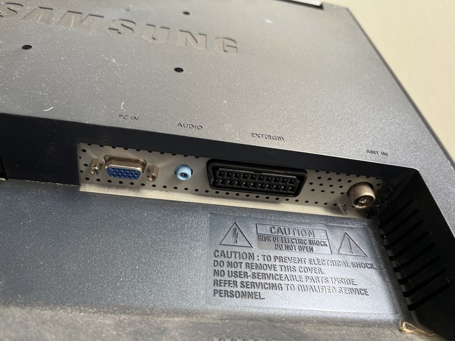Samsung 941MP retro 4:3