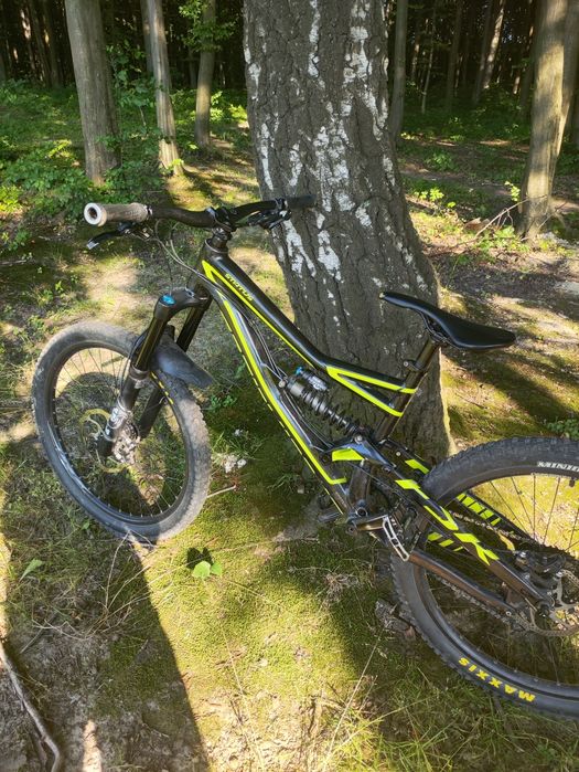 Specialized status 2 2014, Ендуро Downhill, двохподвес, двохпідвіс