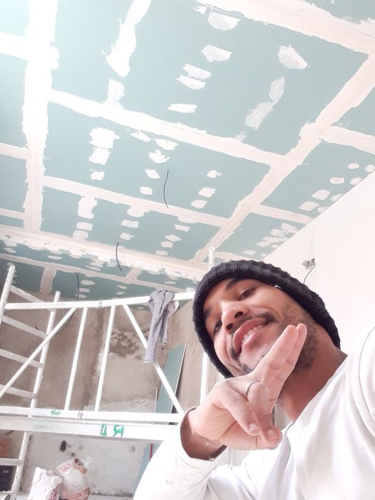 Pladur, barramento, pintura, piso flutuante, remodelação casas.