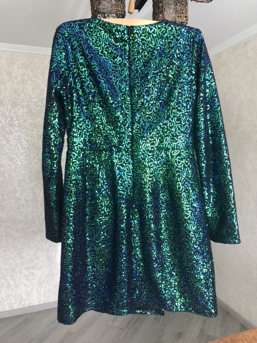 Святкова вечірня сукня розміру L