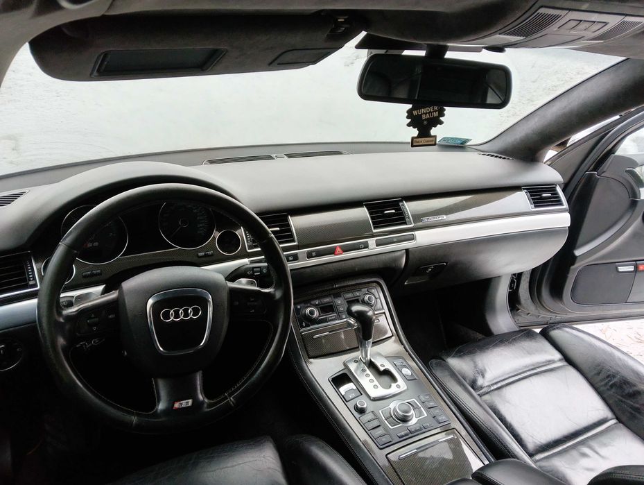 Audi S8 5.2 V10 2006