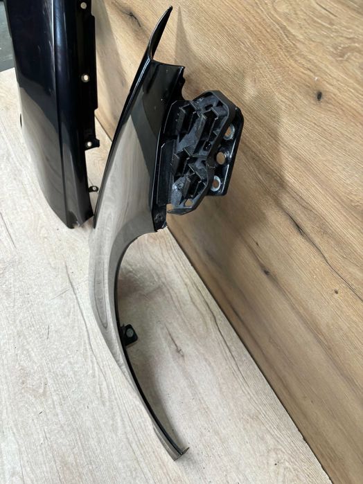 Błotnik przedni lewy prawy Volkswagen Polo Lift kolor lo41