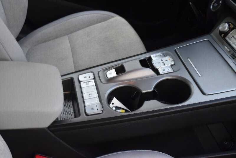 2023 Hyundai Kona Electric SE