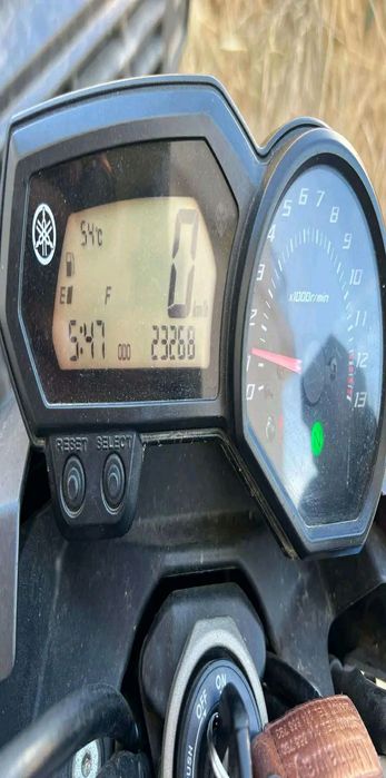 Vendo Yamaha XJ6 de 2011