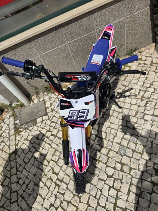 Mini motocross gasolina de cilindrada 110 vários cores disponíveis novo