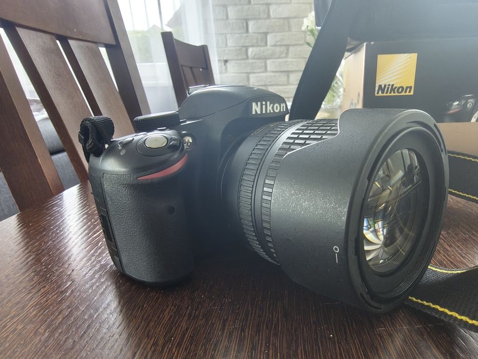 Lustrzanka Nikon d3200