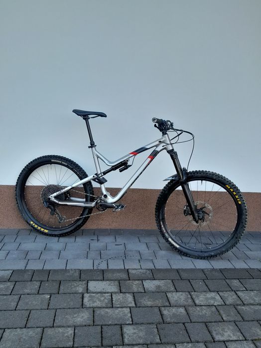 Rower Commencal Meta v4.2 enduro MTB 27.5 trail freeride downhill