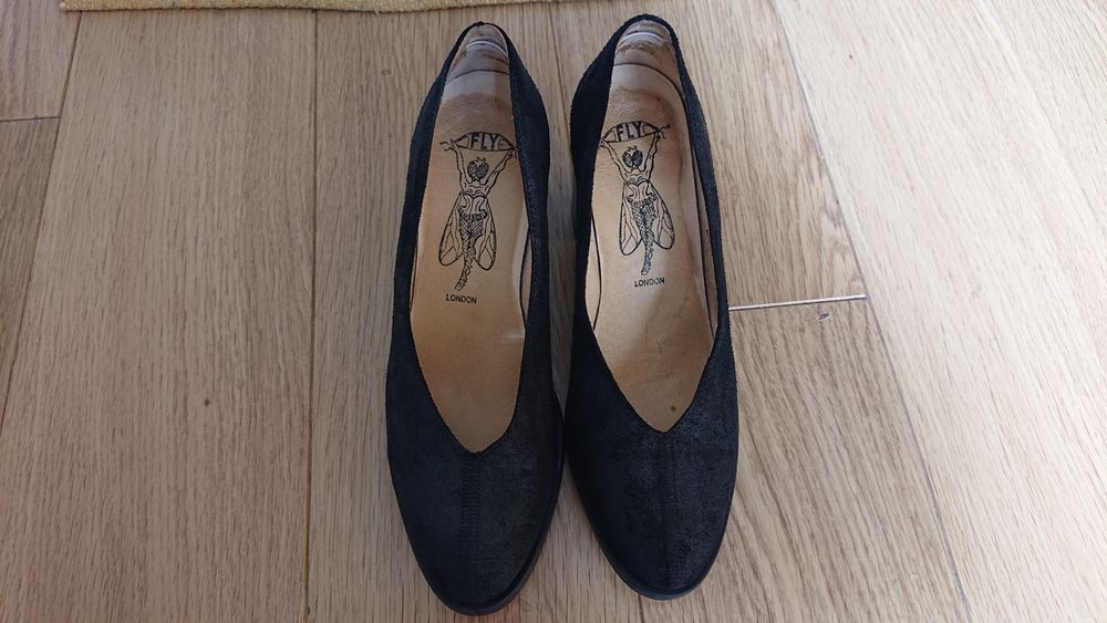 Fly London r.39 czarne
