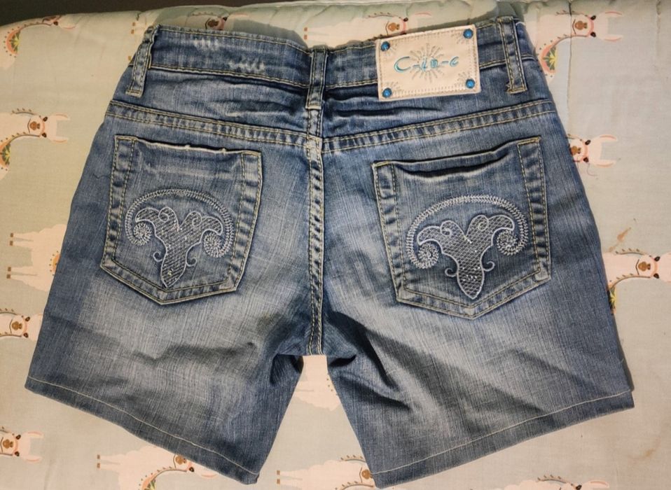 Spodenki jeansowe 25