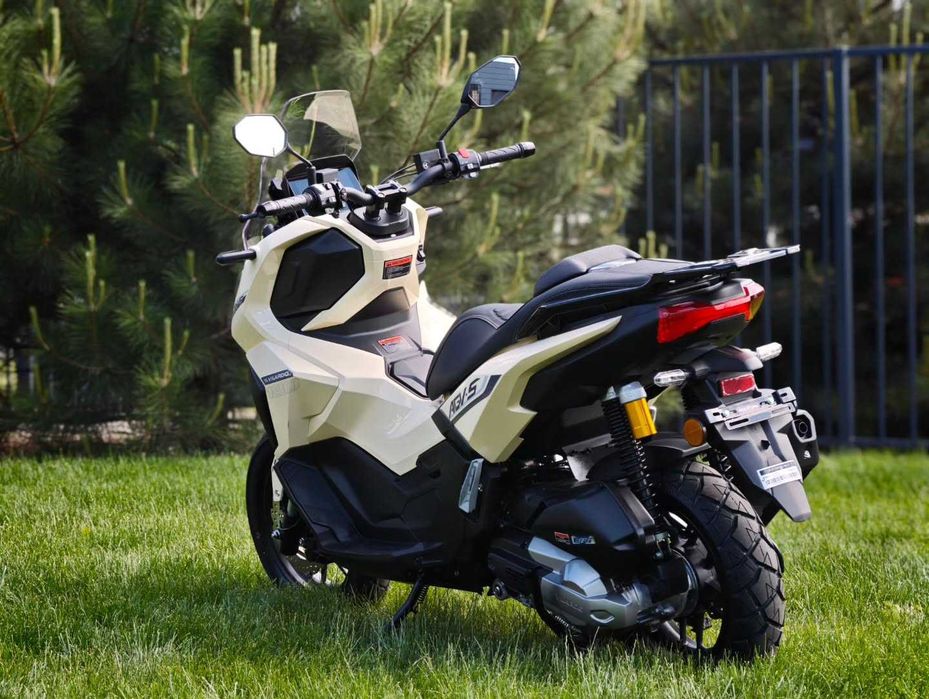 Скутери вищої якості Максі-скутер Vilardo AGV-S Yamaha N-MAX Honda PCX ексклюзивно в Артмото Київ!