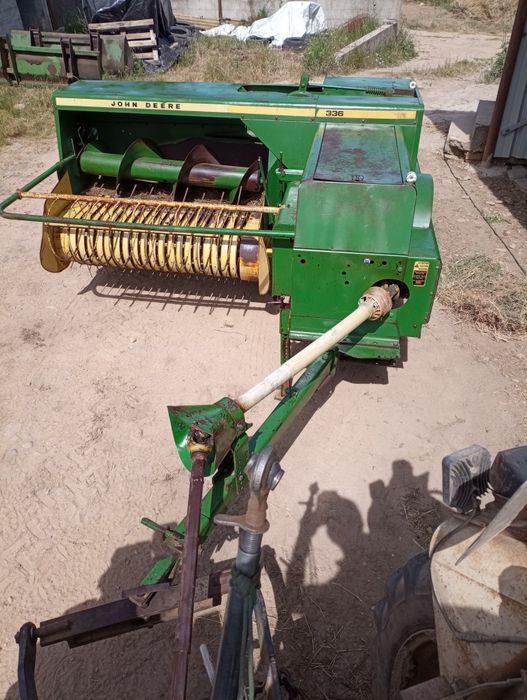 Enfardadeira John deere 336
